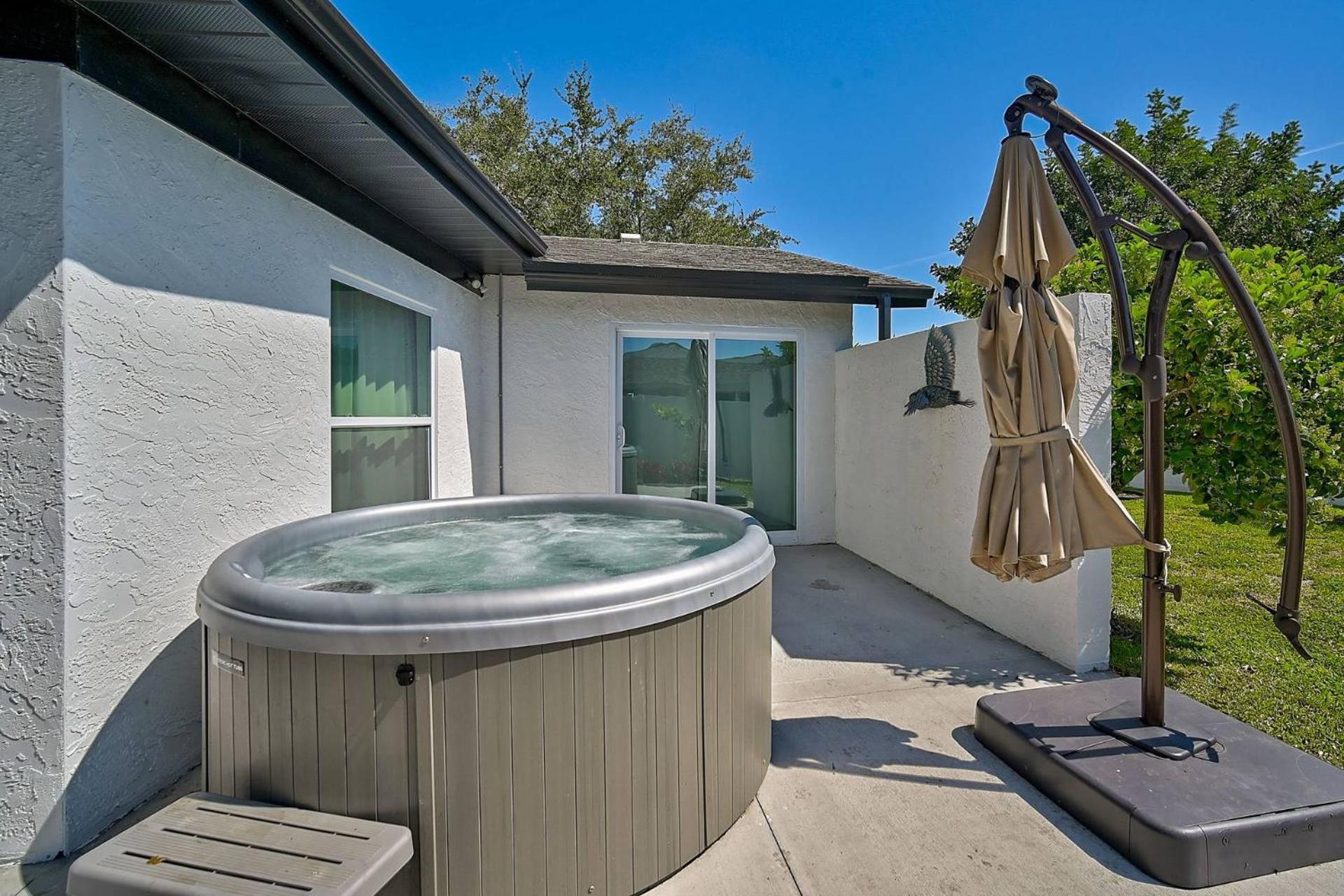 Tranquil Breeze Villa Bradenton Exterior photo